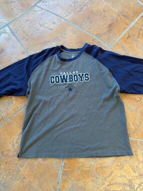 Vintage Dallas Cowboys Mens Long-Sleeve Raglan Shirt - Navy & Gray